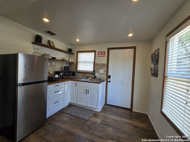 Details for 1106 Mission Rd  Unit, San Antonio, TX 78210