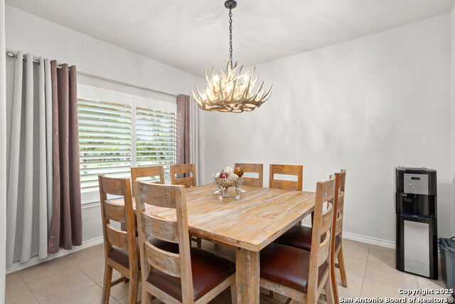Image 23 of 46 For 218 Deerwood