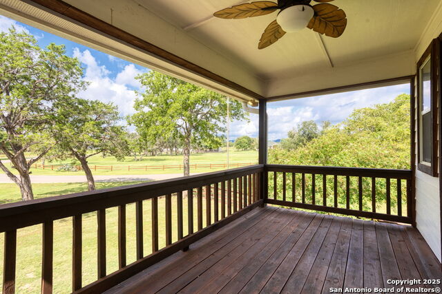 Image 38 of 46 For 218 Deerwood