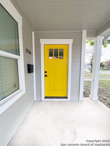 Details for 1750 Mulberry, San Antonio, TX 78201