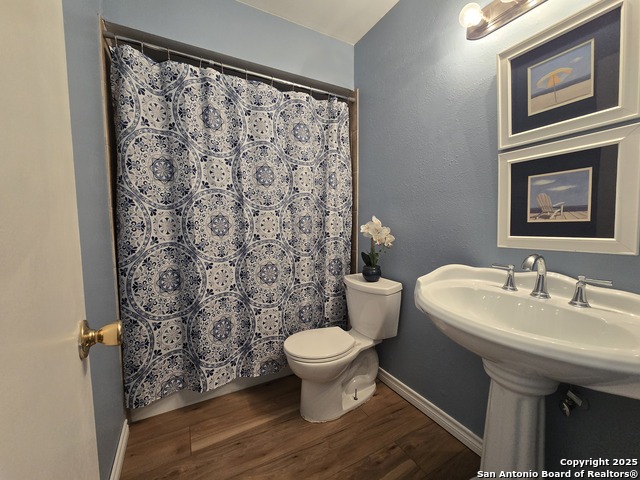 Image 14 of 24 For 8702 Village Dr  143