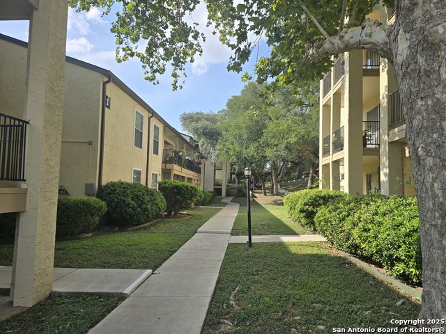Image 20 of 24 For 8702 Village Dr  143