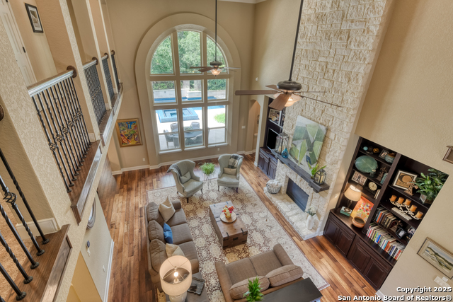 Listing photo id 22 for 2727 Wonderview