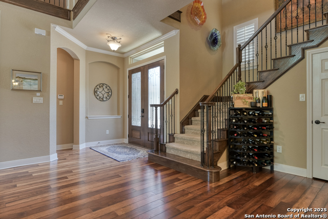 Listing photo id 2 for 2727 Wonderview