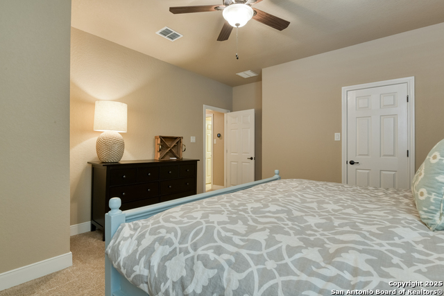 Listing photo id 40 for 2727 Wonderview