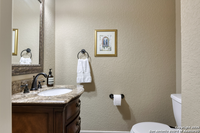 Listing photo id 41 for 2727 Wonderview