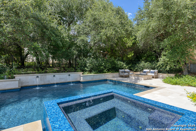 Listing photo id 46 for 2727 Wonderview