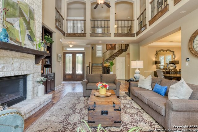 Listing photo id 6 for 2727 Wonderview