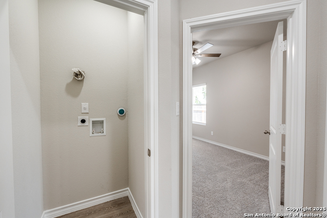 Image 14 of 27 For 228 Martindale St W