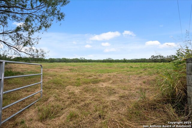 Details for 00 Cr 304  , Jourdanton, TX 78026