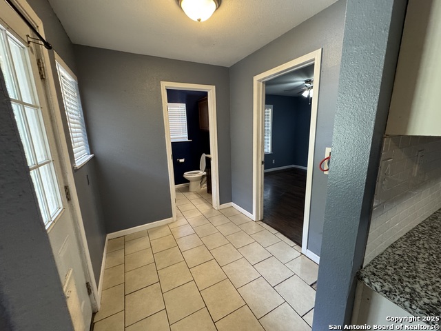 Image 10 of 25 For 272 Weatherby Dr