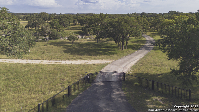 Image 92 of 103 For 241 Seewald  
