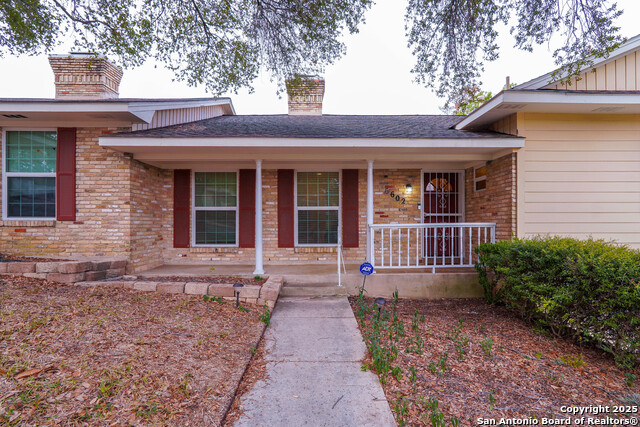 Image 31 of 47 For 6600 & 6602 Southpoint St.