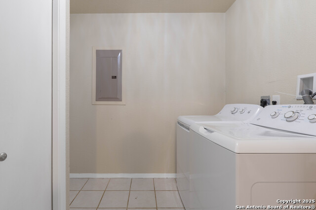 Image 44 of 47 For 6600 & 6602 Southpoint St.