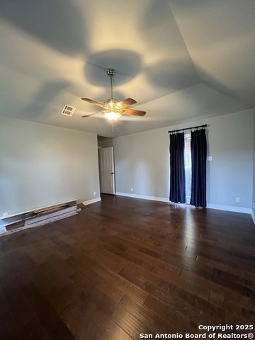 Image 19 of 28 For 1622 Continental Dr
