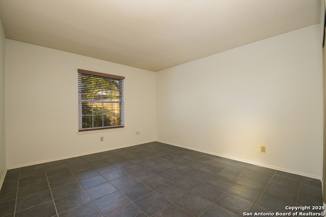 Image 14 of 20 For 6619 Honey Hill