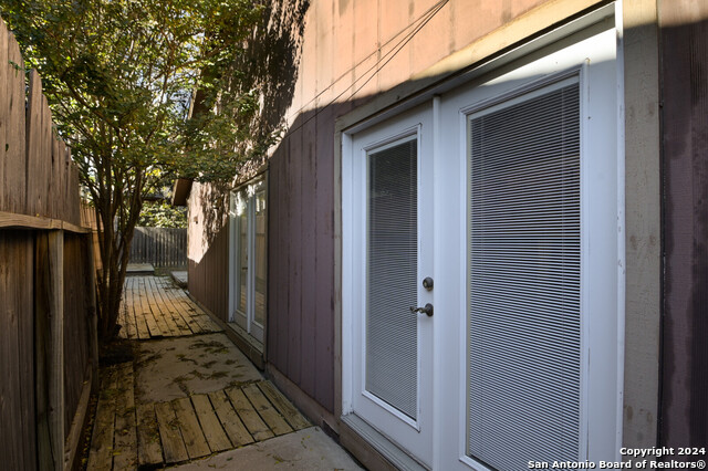 Image 16 of 20 For 6619 Honey Hill