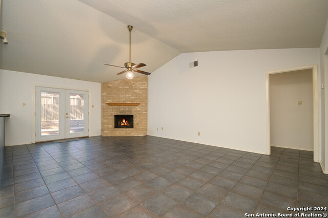 Image 4 of 20 For 6619 Honey Hill