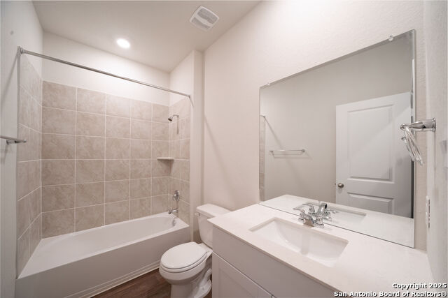 Image 19 of 23 For 5010 Wichita Pike