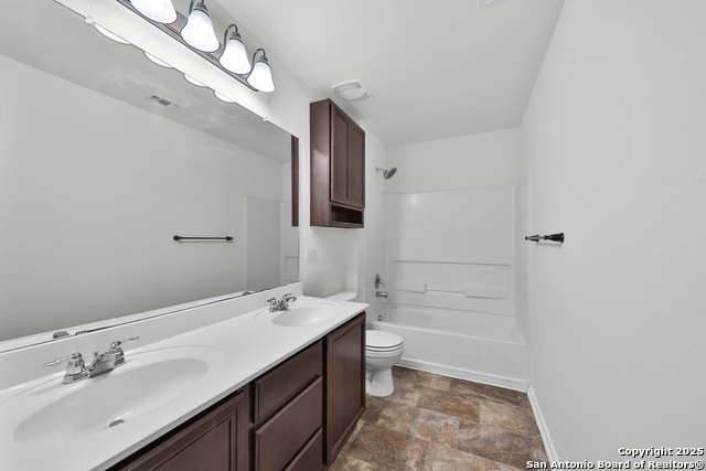 Listing photo id 21 for 9639 Pleasanton Cove