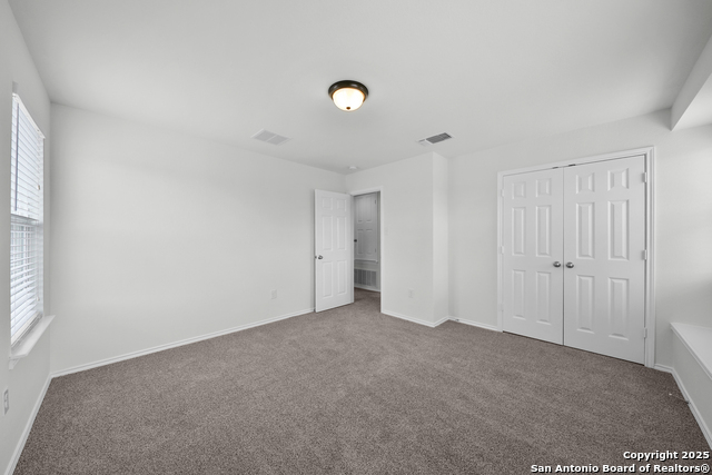Listing photo id 24 for 9639 Pleasanton Cove