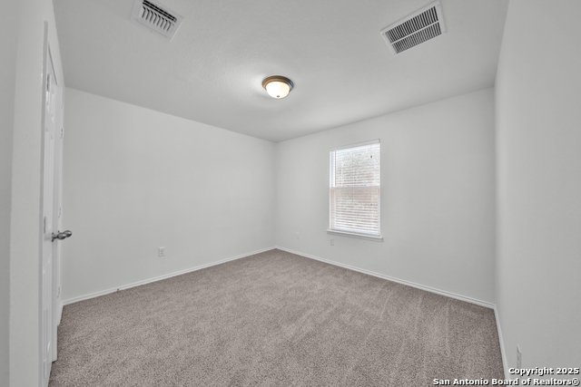 Listing photo id 26 for 9639 Pleasanton Cove
