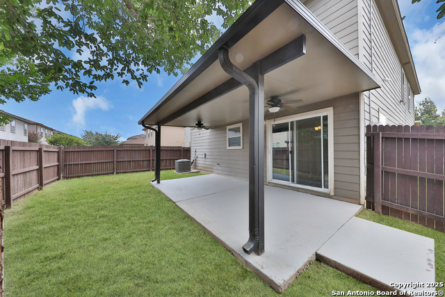 Listing photo id 27 for 9639 Pleasanton Cove