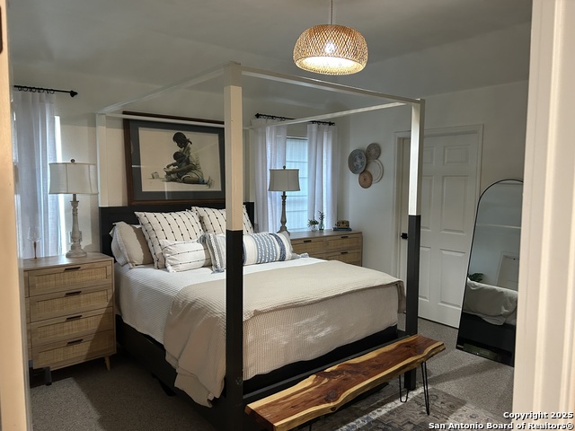 Listing photo id 14 for 2240 Stonehaven