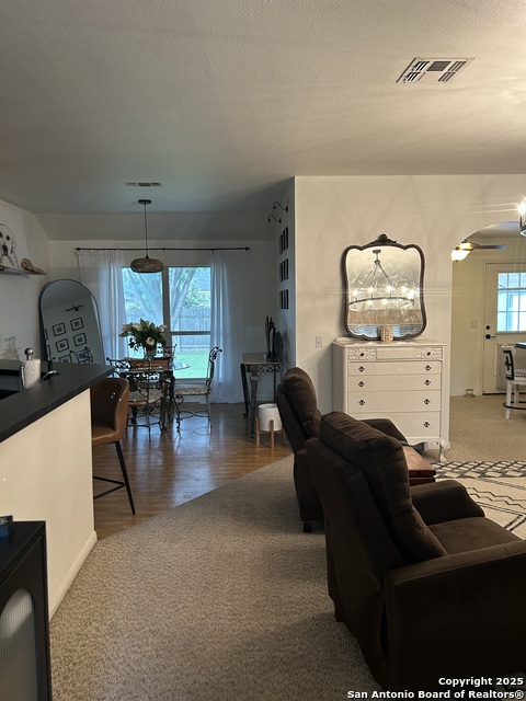 Listing photo id 19 for 2240 Stonehaven