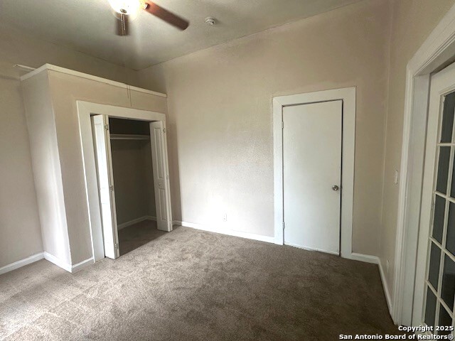 Listing photo id 6 for 202 Claudia