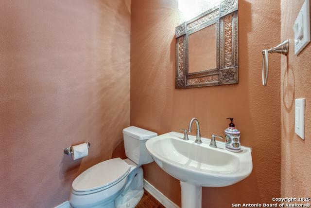 Image 22 of 39 For 8520 Fair Oaks