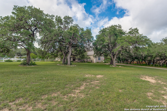 Image 3 of 39 For 8520 Fair Oaks