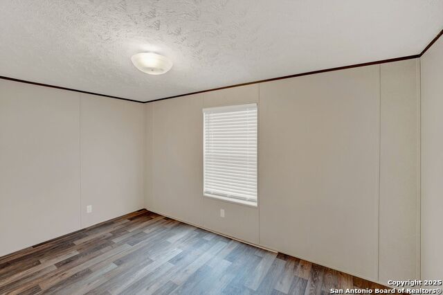 Listing photo id 20 for 888 Lobo Loop