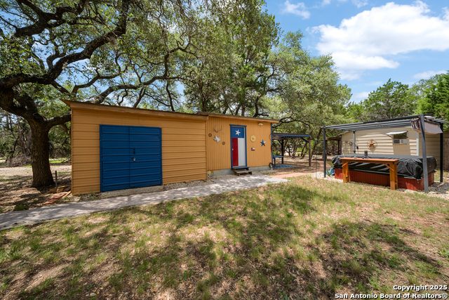 Image 25 of 34 For 496 Cedarhill Dr.