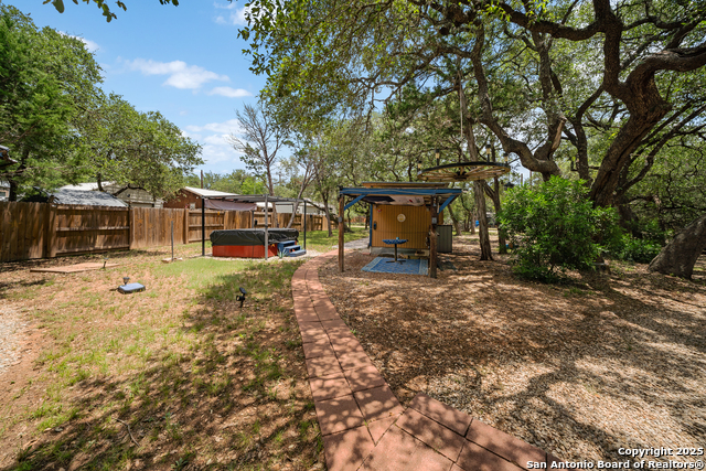 Image 31 of 34 For 496 Cedarhill Dr.