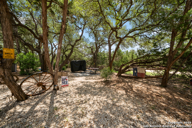 Image 33 of 34 For 496 Cedarhill Dr.