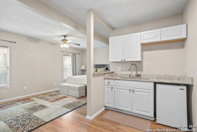 Image 23 of 35 For 342 Elsmere W