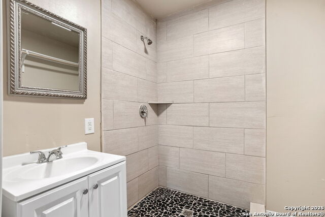 Image 28 of 35 For 342 Elsmere W