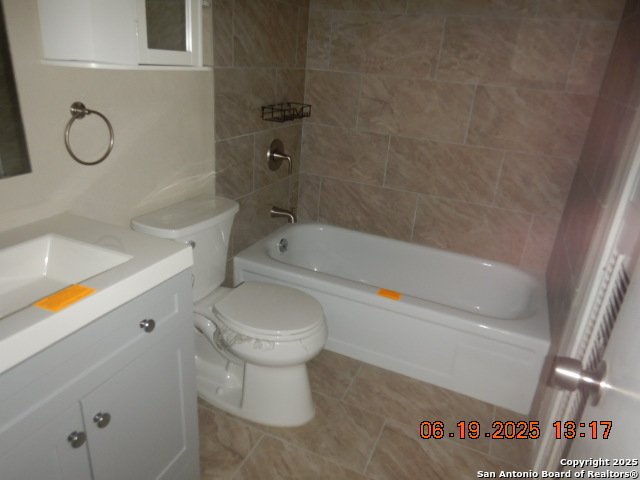 Image 12 of 14 For 3422 Morning Dr