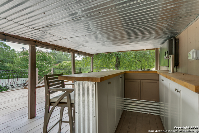 Listing photo id 21 for 13619 Mesa Point