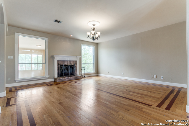 Listing photo id 5 for 13619 Mesa Point