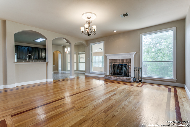 Listing photo id 6 for 13619 Mesa Point