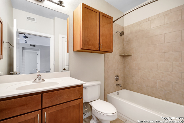 Image 14 of 30 For 7342 Oak Manor Dr  4207