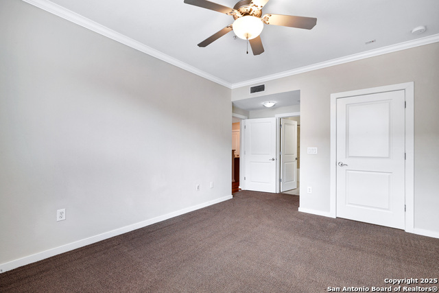 Image 16 of 30 For 7342 Oak Manor Dr  4207