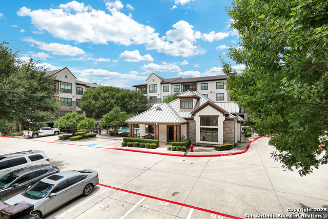Image 21 of 30 For 7342 Oak Manor Dr  4207