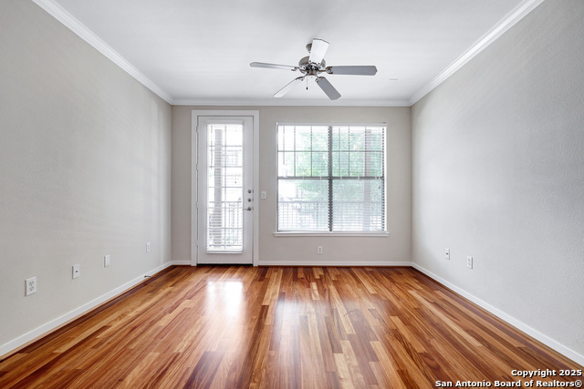 Image 5 of 30 For 7342 Oak Manor Dr  4207