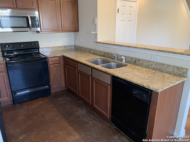 Image 7 of 22 For 6317 Aspen Hill
