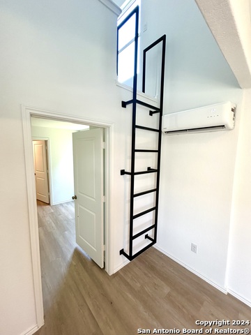 Image 6 of 15 For 4239 Thalweg Way