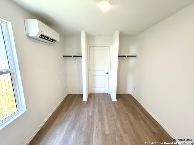 Image 7 of 15 For 4239 Thalweg Way