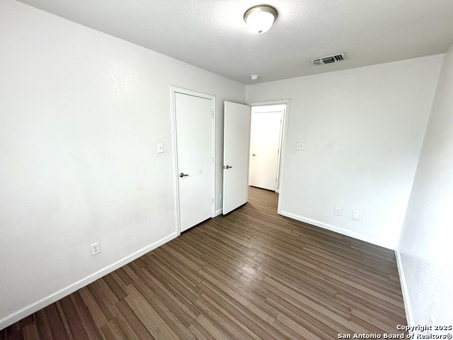 Image 15 of 27 For 1627 Navidad St N 102